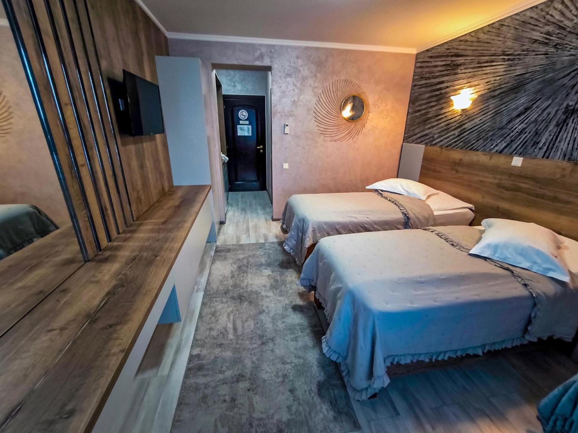 Hotel Dorobanti Iasi Eksteriør bilde